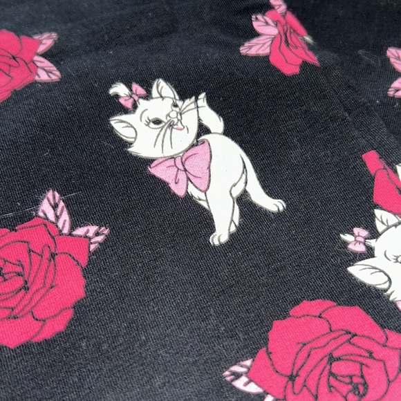 Disneys The  Aristocats Marie Floral Leggings - Picture 2 of 5